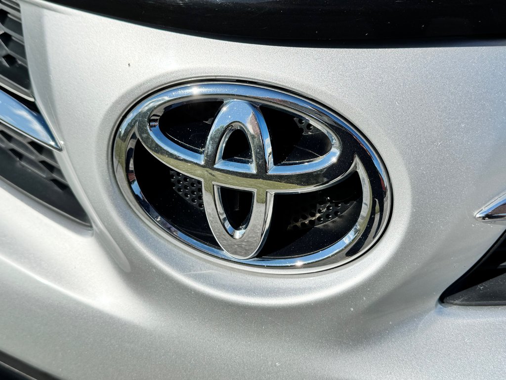 Toyota RAV4 LE AWD / EXCELLENT VUS DE QUALITÉ A PETIT PRIX / 2015 à Thetford Mines, Québec - 11 - w1024h768px
