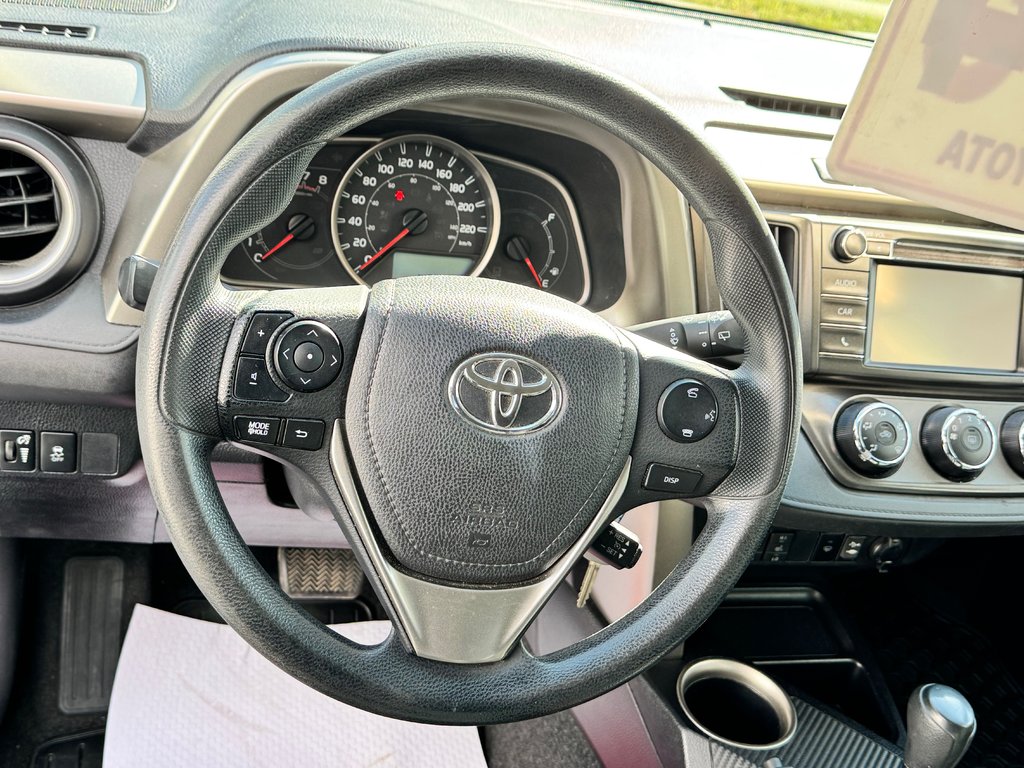 Toyota RAV4 LE AWD / EXCELLENT VUS DE QUALITÉ A PETIT PRIX / 2015 à Thetford Mines, Québec - 32 - w1024h768px