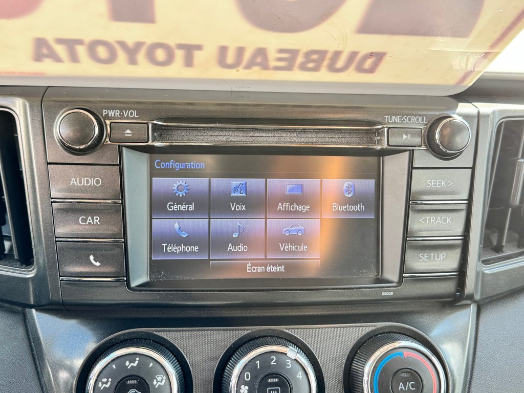 Toyota RAV4 LE AWD / EXCELLENT VUS DE QUALITÉ A PETIT PRIX / 2015 à Thetford Mines, Québec - 40 - w1024h768px