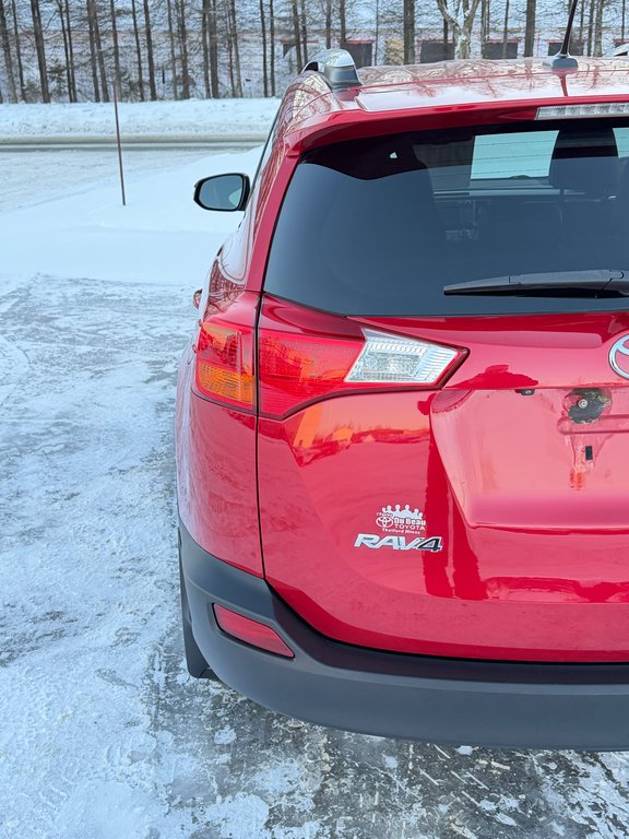 Toyota RAV4 LIMITED AWD / 118.500KM SEULEMENT / WOW !!!! / 2015 à Thetford Mines, Québec - 22 - w1024h768px