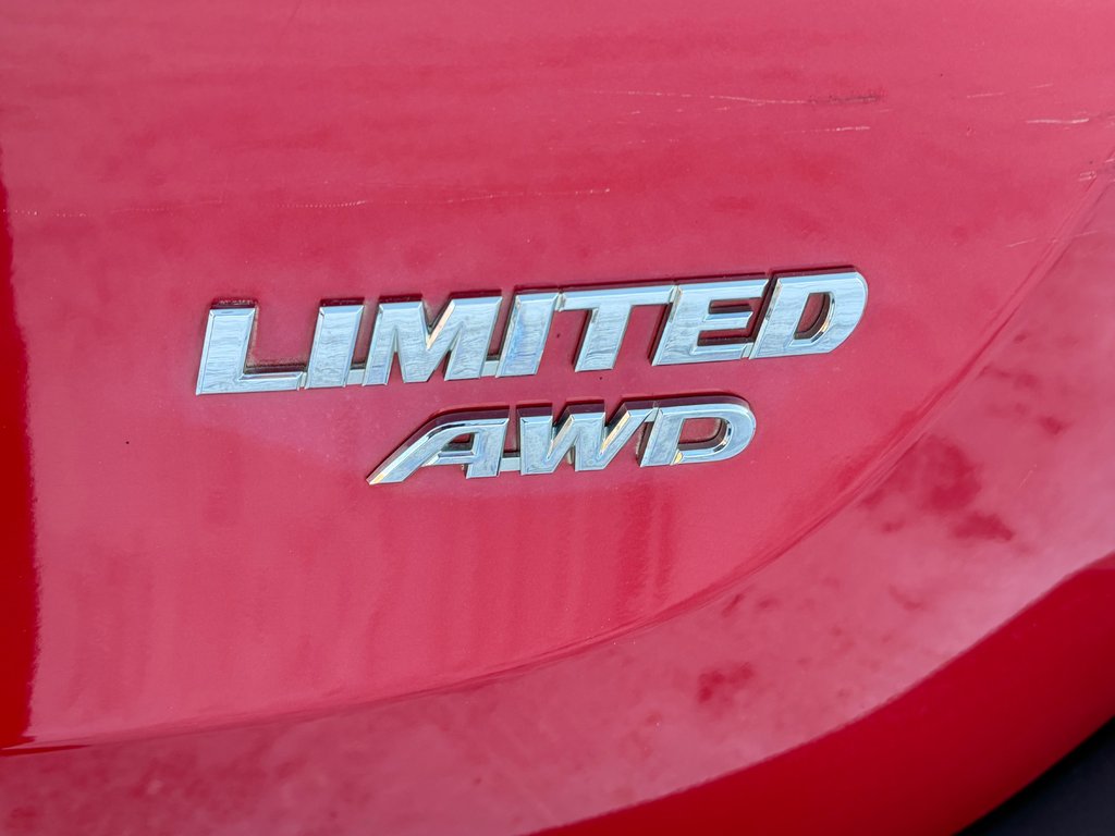 Toyota RAV4 LIMITED AWD / 118.500KM SEULEMENT / WOW !!!! / 2015 à Thetford Mines, Québec - 25 - w1024h768px