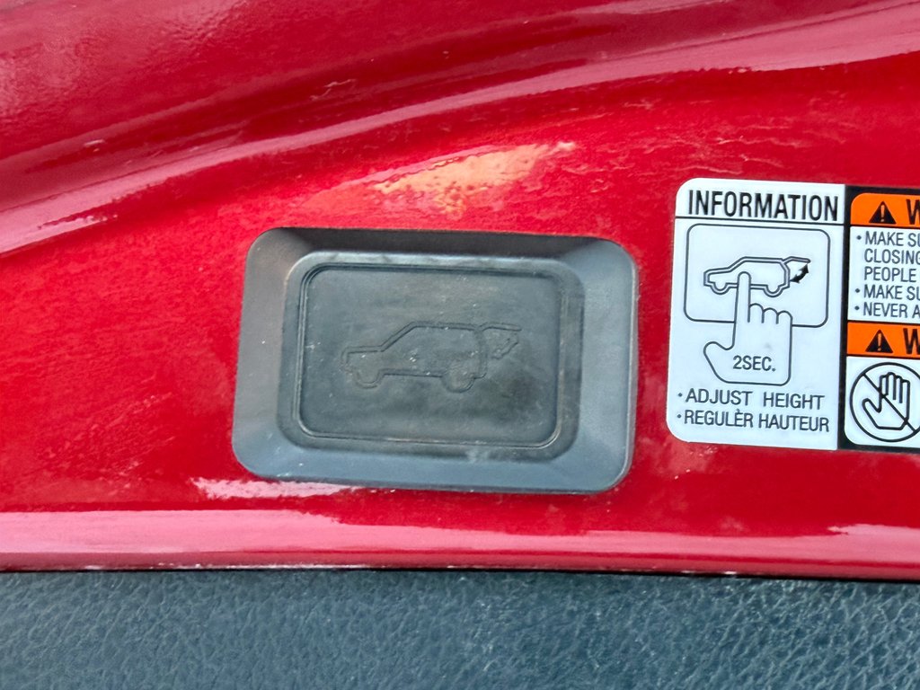 Toyota RAV4 LIMITED AWD / 118.500KM SEULEMENT / WOW !!!! / 2015 à Thetford Mines, Québec - 68 - w1024h768px