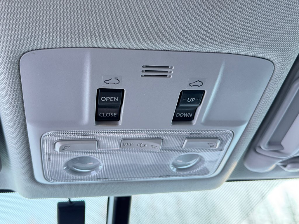 Toyota RAV4 LIMITED AWD / 118.500KM SEULEMENT / WOW !!!! / 2015 à Thetford Mines, Québec - 59 - w1024h768px