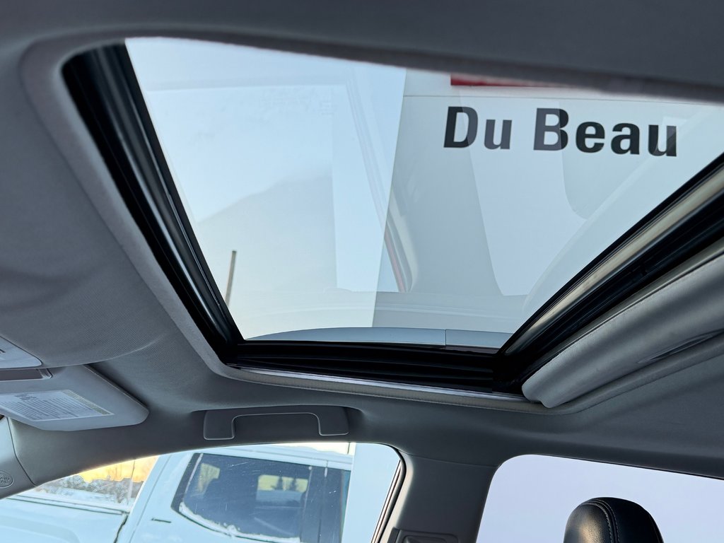 Toyota RAV4 LIMITED AWD / 118.500KM SEULEMENT / WOW !!!! / 2015 à Thetford Mines, Québec - 61 - w1024h768px