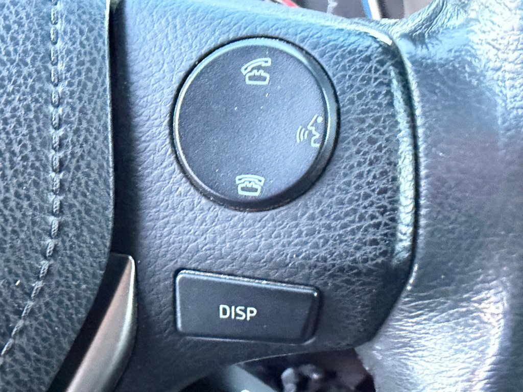 Toyota RAV4 LIMITED AWD / 118.500KM SEULEMENT / WOW !!!! / 2015 à Thetford Mines, Québec - 42 - w1024h768px