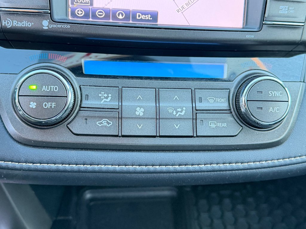 Toyota RAV4 LIMITED AWD / 118.500KM SEULEMENT / WOW !!!! / 2015 à Thetford Mines, Québec - 49 - w1024h768px