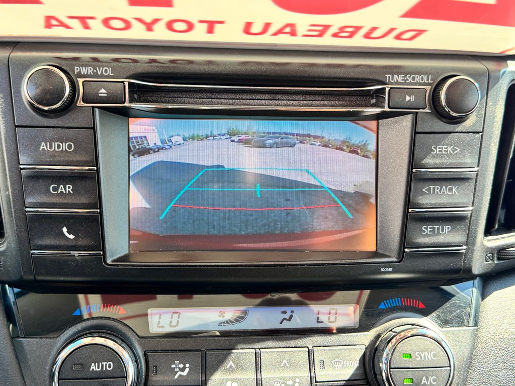 Toyota RAV4 XLE AWD / FINANCEMENT DISPONIBLE / 2017 à Thetford Mines, Québec - 47 - w1024h768px