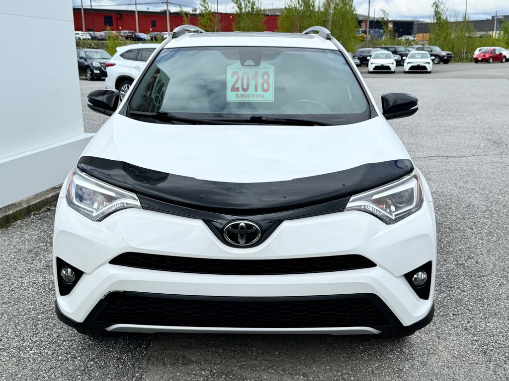 Toyota RAV4 SE AWD / CUIR / GPS / HITCH ET +++ / 2018 à Thetford Mines, Québec - 2 - w1024h768px