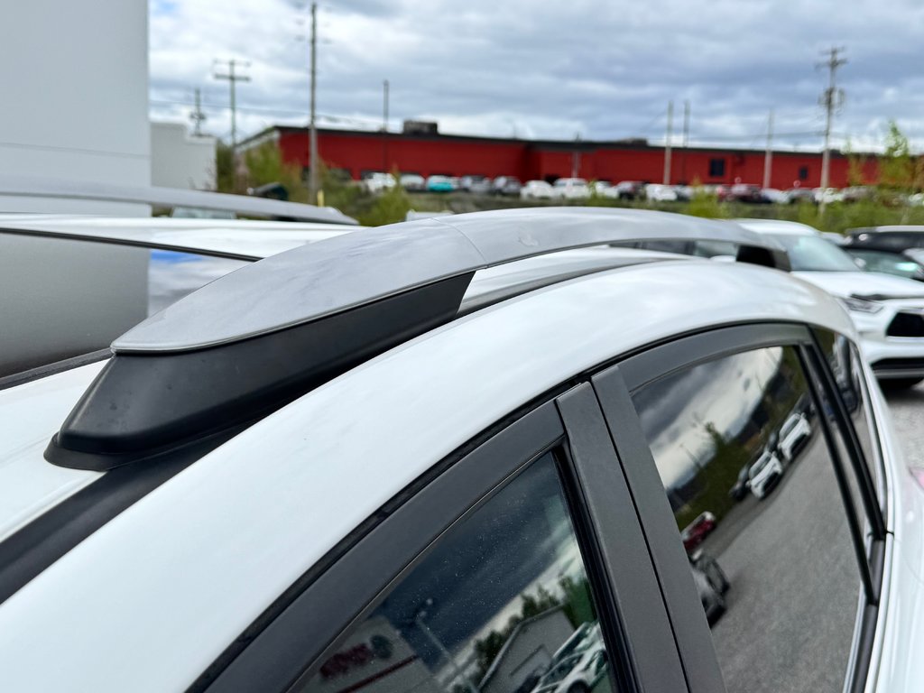 Toyota RAV4 SE AWD / CUIR / GPS / HITCH ET +++ / 2018 à Thetford Mines, Québec - 20 - w1024h768px