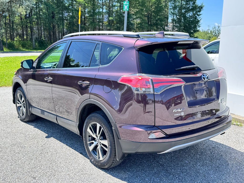 2018 Toyota RAV4 XLE AWD / 60,000KM WOW ! MOINS CHER DU NET / in Thetford Mines, Quebec - 6 - w1024h768px