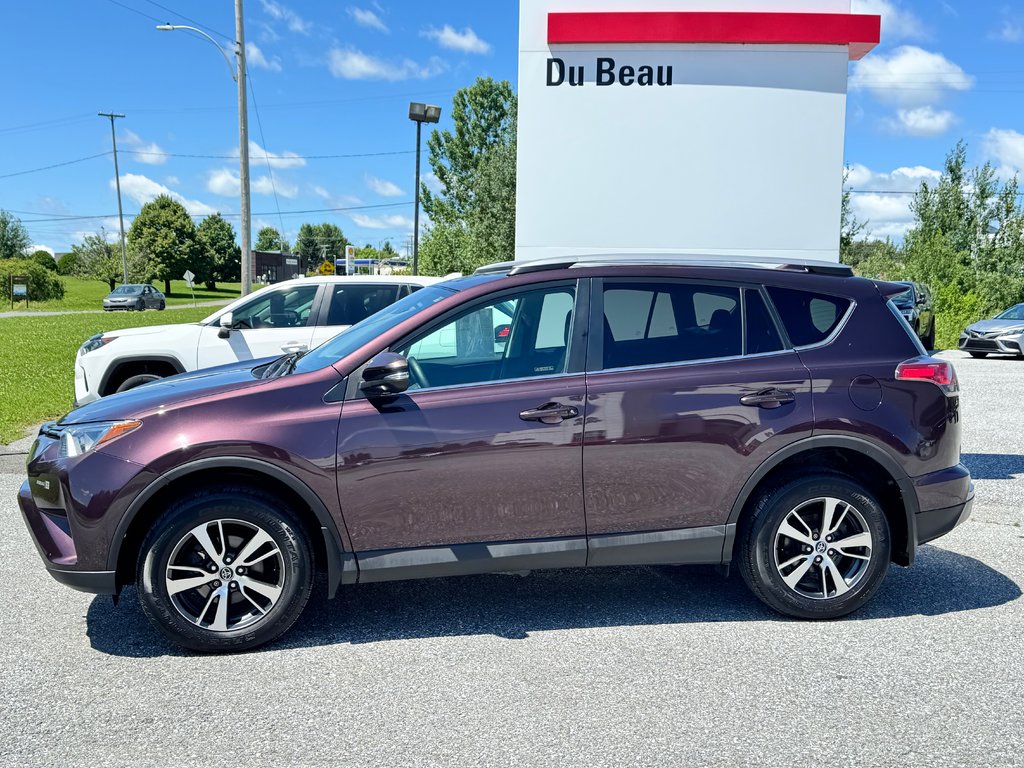 2018 Toyota RAV4 XLE AWD / 60,000KM WOW ! MOINS CHER DU NET / in Thetford Mines, Quebec - 7 - w1024h768px