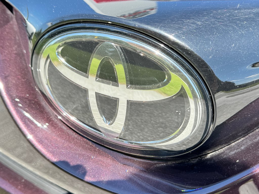 2018 Toyota RAV4 XLE AWD / 60,000KM WOW ! MOINS CHER DU NET / in Thetford Mines, Quebec - 12 - w1024h768px