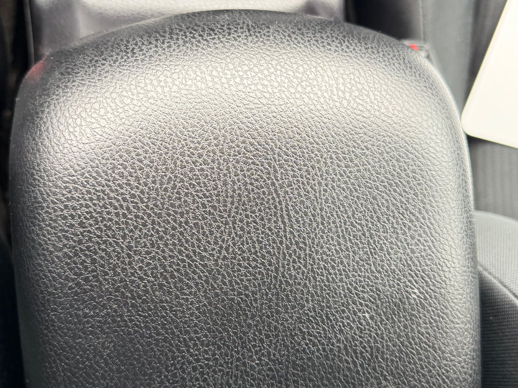 Toyota RAV4 LE AWD /BLUETOOTH / PNEUS ÉTÉ NEUFS 2018 à Thetford Mines, Québec - 46 - w1024h768px