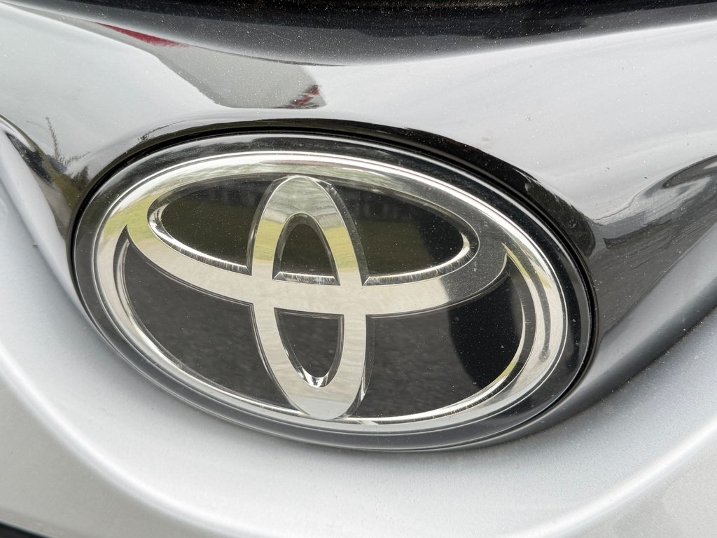 Toyota RAV4 LE AWD /BLUETOOTH / PNEUS ÉTÉ NEUFS 2018 à Thetford Mines, Québec - 12 - w1024h768px