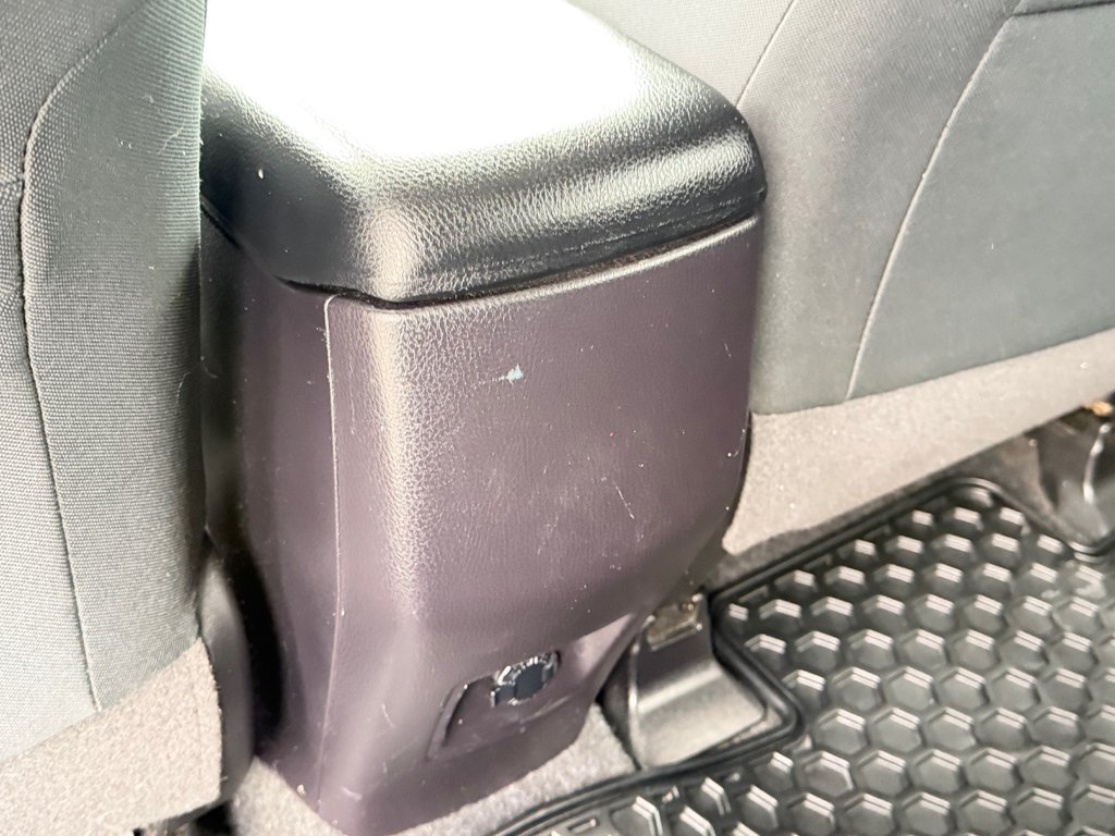 Toyota RAV4 LE AWD /BLUETOOTH / PNEUS ÉTÉ NEUFS 2018 à Thetford Mines, Québec - 52 - w1024h768px