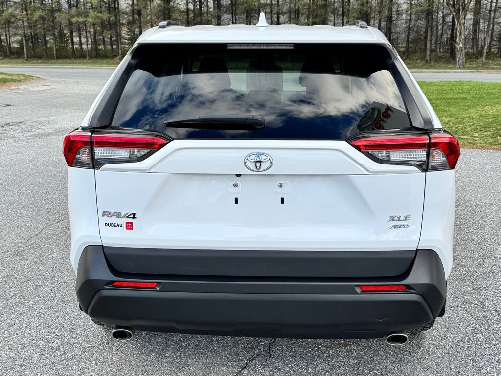 Toyota RAV4 XLE PREMIUM AWD / MAGS 19 / CUIR / 2019 à Thetford Mines, Québec - 5 - w1024h768px