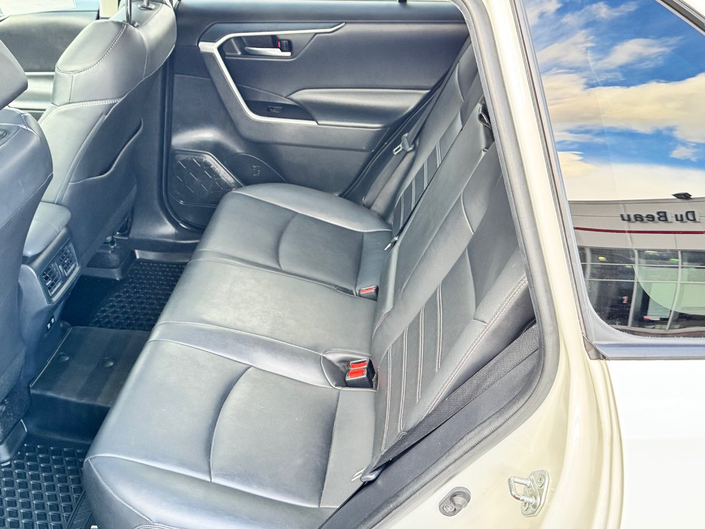 Toyota RAV4 XLE PREMIUM AWD / MAGS 19 / CUIR / 2019 à Thetford Mines, Québec - 57 - w1024h768px