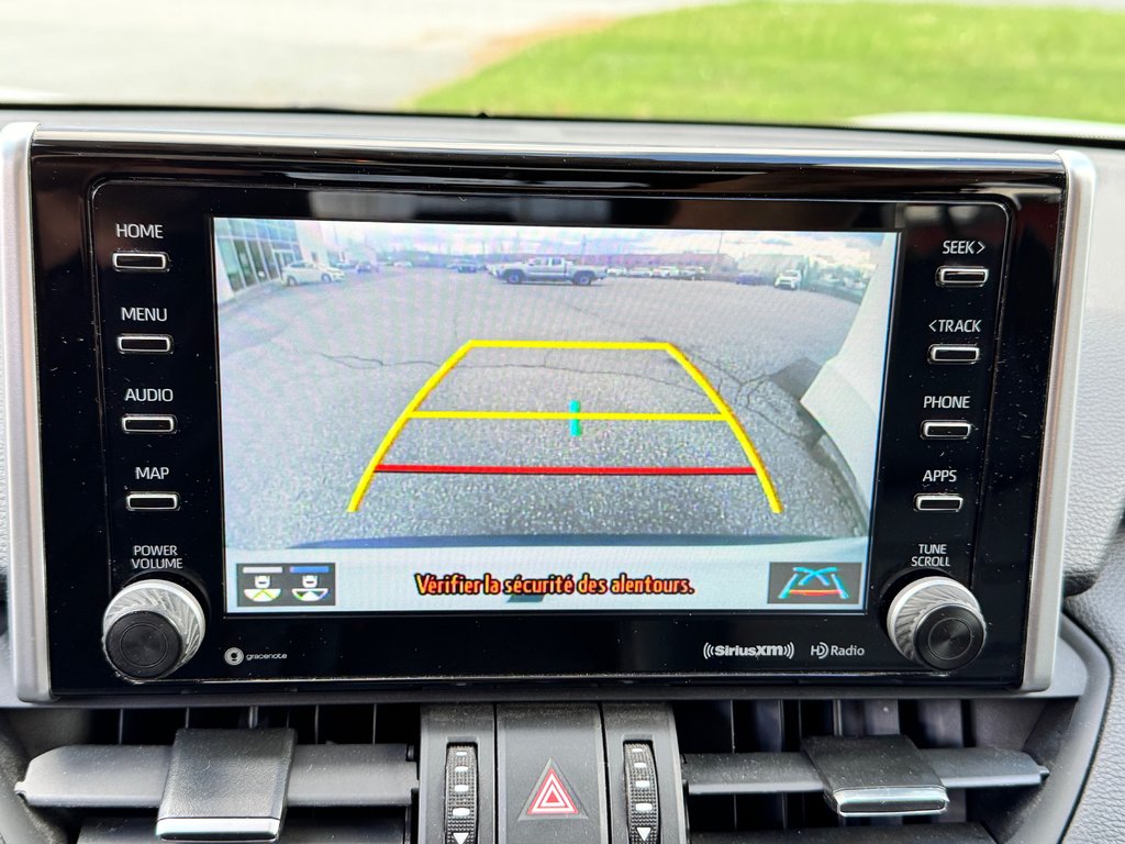 Toyota RAV4 XLE PREMIUM AWD / MAGS 19 / CUIR / 2019 à Thetford Mines, Québec - 42 - w1024h768px