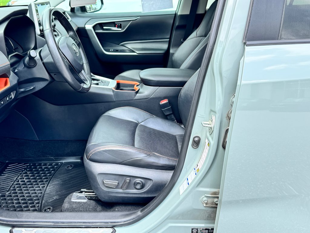 Toyota RAV4 TRAIL AWD / HITCH / MEILLEUR PRIX GARANTIS / 2019 à Thetford Mines, Québec - 33 - w1024h768px