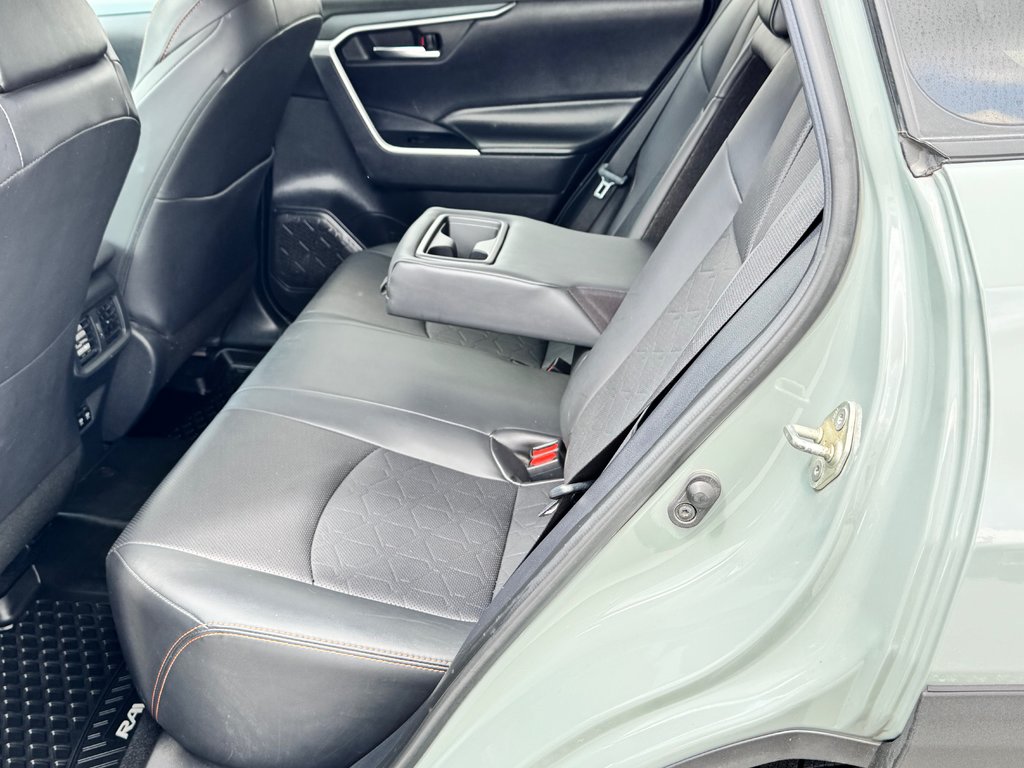 Toyota RAV4 TRAIL AWD / HITCH / MEILLEUR PRIX GARANTIS / 2019 à Thetford Mines, Québec - 66 - w1024h768px