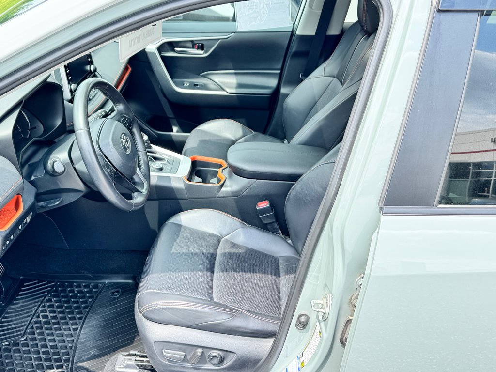 Toyota RAV4 TRAIL AWD / HITCH / MEILLEUR PRIX GARANTIS / 2019 à Thetford Mines, Québec - 32 - w1024h768px