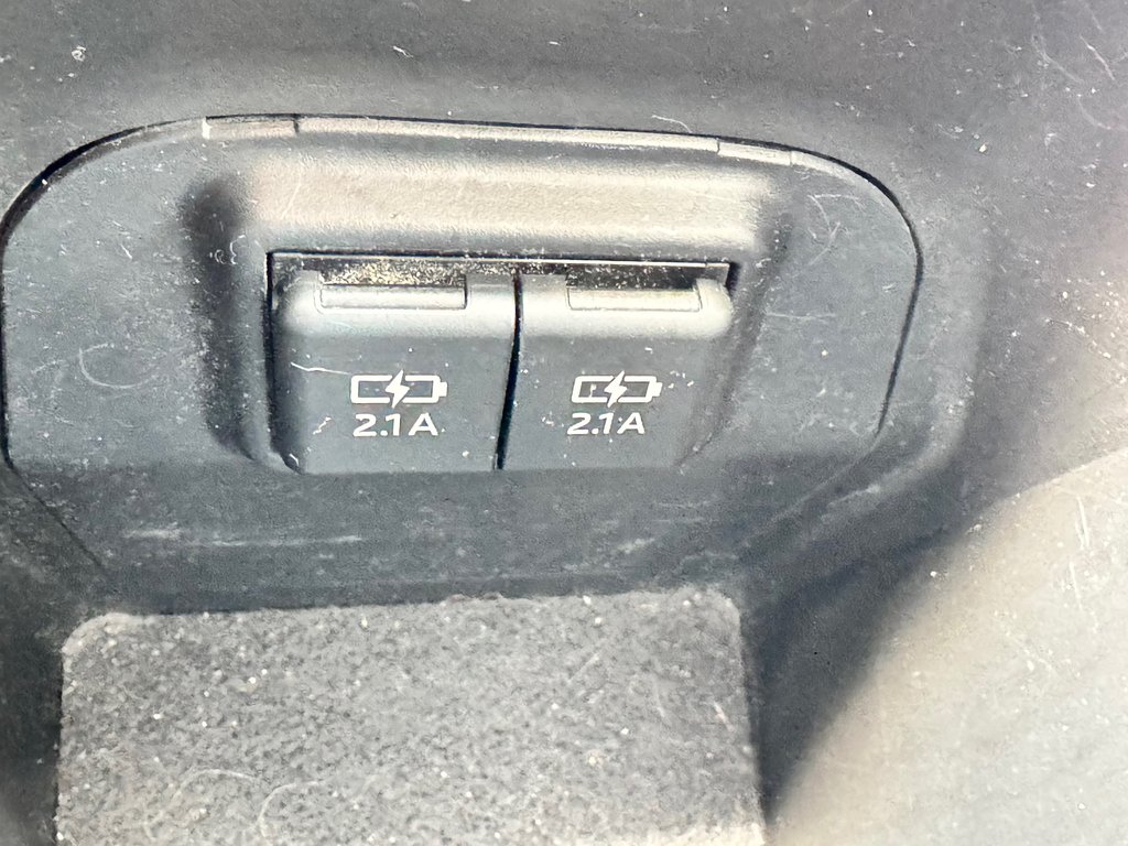Toyota RAV4 TRAIL AWD / HITCH / MEILLEUR PRIX GARANTIS / 2019 à Thetford Mines, Québec - 59 - w1024h768px