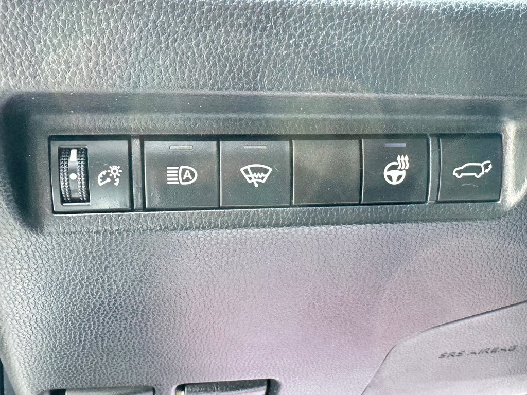 Toyota RAV4 XLE AWD / TRÈS BAS KILOS / FIABILITÉ ASSURÉE / 2019 à Thetford Mines, Québec - 36 - w1024h768px