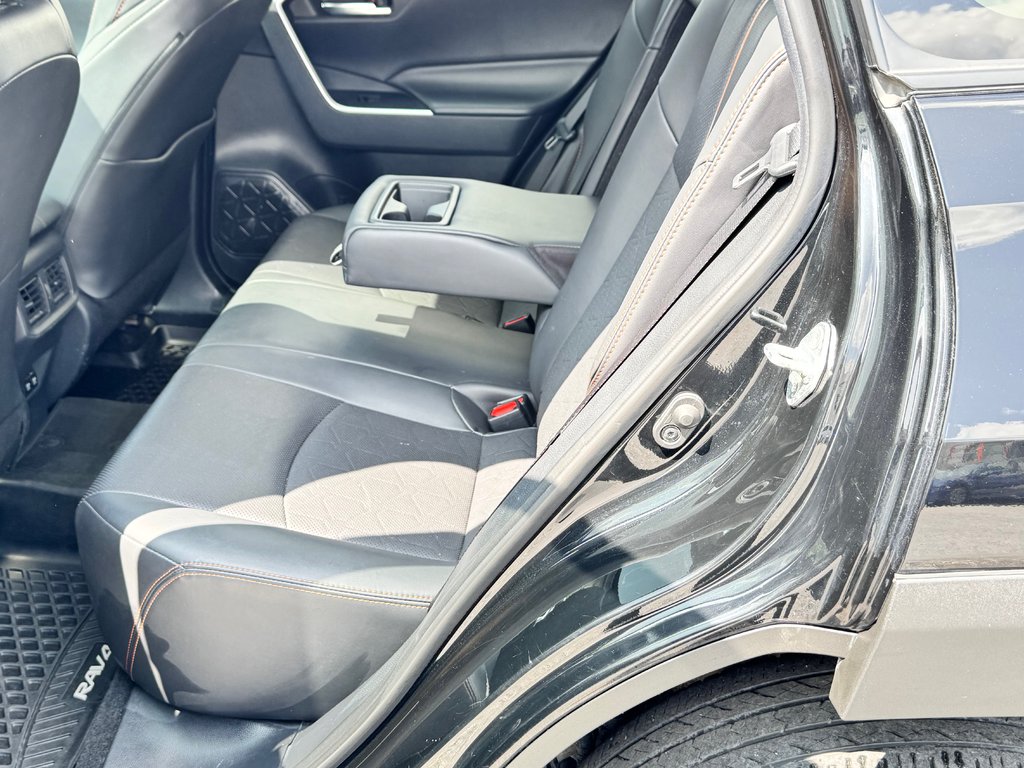 2019 Toyota RAV4 TRAIL / LE MOINS CHER DU NET POINT FINAL / in Thetford Mines, Quebec - 60 - w1024h768px