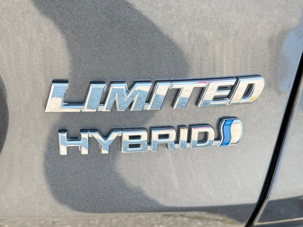 Toyota RAV4 HYBRIDE LIMITED AWD / MEILLEUR PRIX GARANTIS / 2019 à Thetford Mines, Québec - 33 - w1024h768px