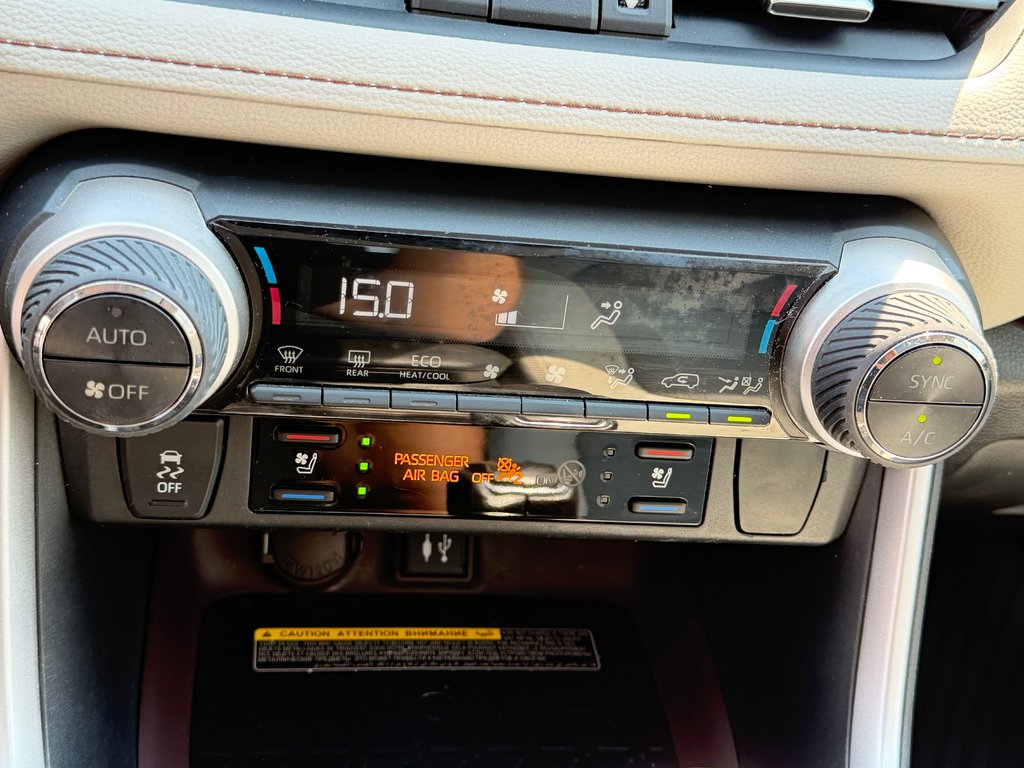 Toyota RAV4 HYBRIDE LIMITED AWD / MEILLEUR PRIX GARANTIS / 2019 à Thetford Mines, Québec - 56 - w1024h768px