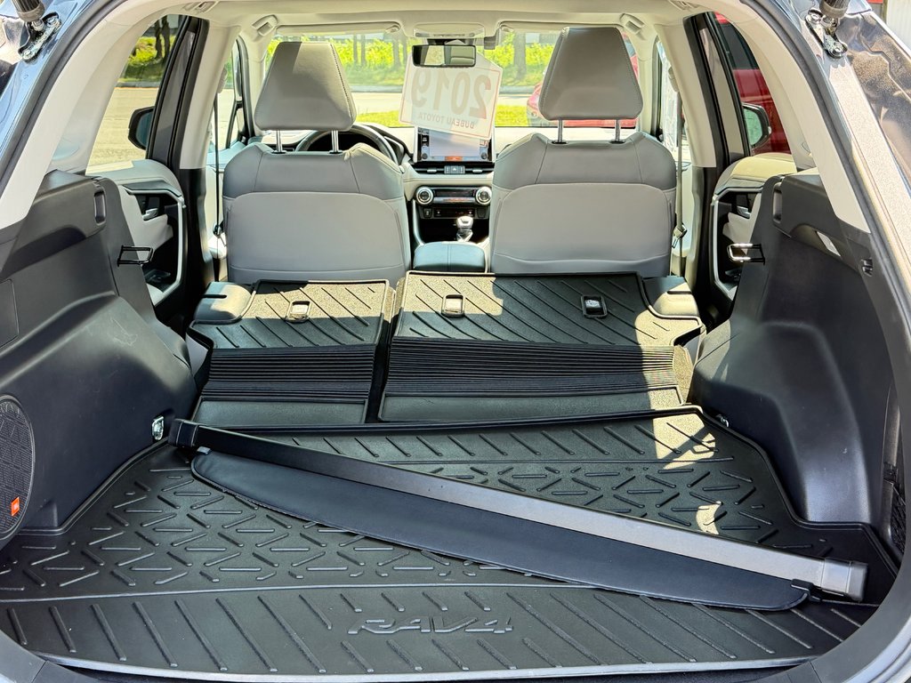 Toyota RAV4 HYBRIDE LIMITED AWD / MEILLEUR PRIX GARANTIS / 2019 à Thetford Mines, Québec - 75 - w1024h768px