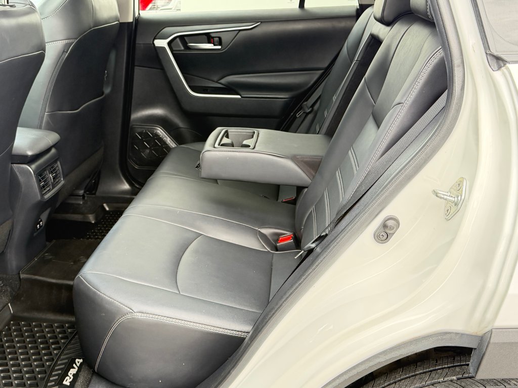 2019 Toyota RAV4 XLE PREMIUM AWD / 42,192KM SEULEMENT / PAS CHER / in Thetford Mines, Quebec - 57 - w1024h768px