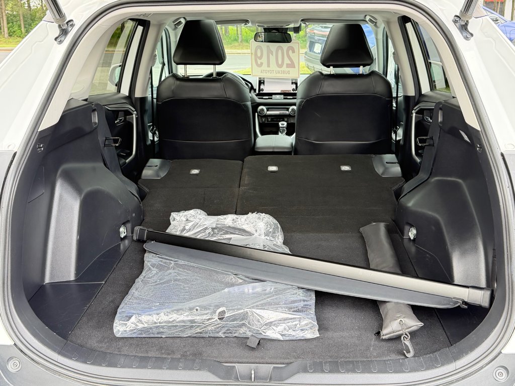 2019 Toyota RAV4 XLE PREMIUM AWD / 42,192KM SEULEMENT / PAS CHER / in Thetford Mines, Quebec - 62 - w1024h768px