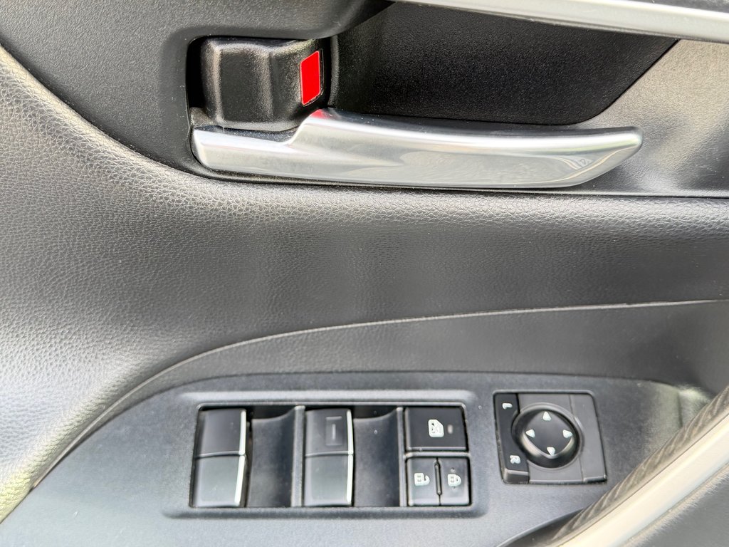 Toyota RAV4 HYB. XSE GROUPE TECH / TAG / TRÈS ÉCONOMIQUE / 2019 à Thetford Mines, Québec - 35 - w1024h768px