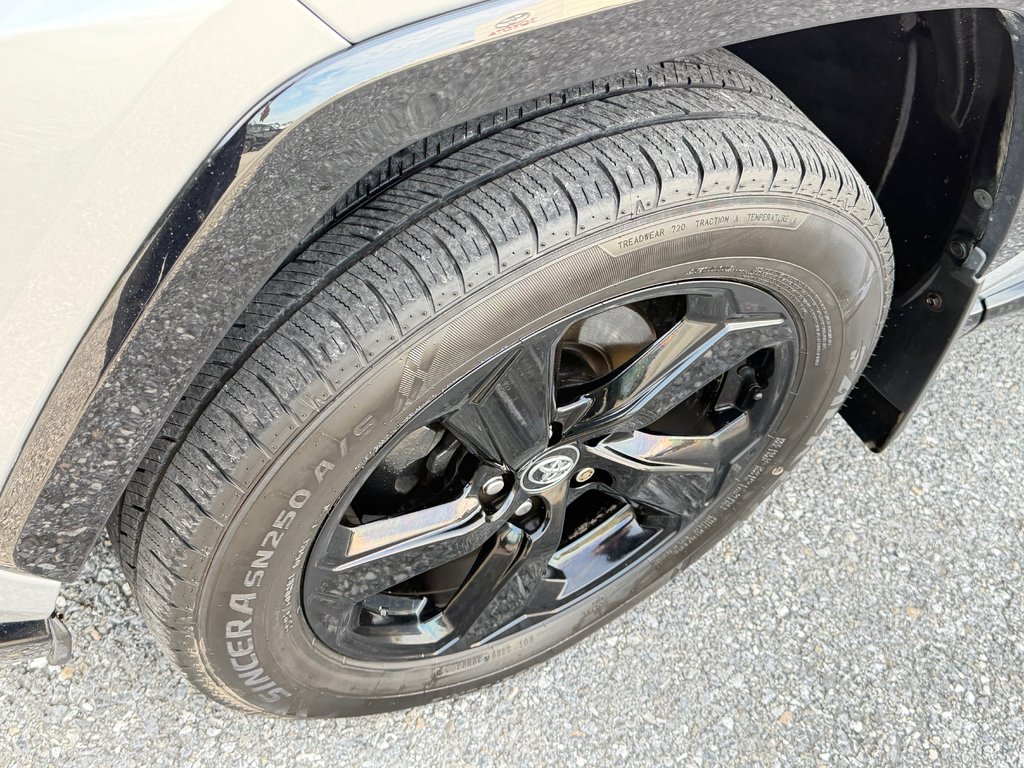 Toyota RAV4 HYB. XSE GROUPE TECH / TAG / TRÈS ÉCONOMIQUE / 2019 à Thetford Mines, Québec - 15 - w1024h768px