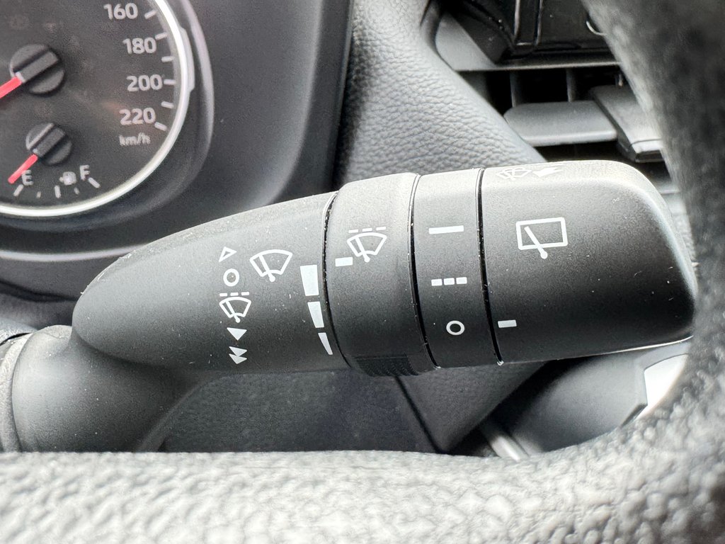 Toyota RAV4 LE AWD / TRÈS BAS KILOS / AUBAINE !!!!!!!!! 2020 à Thetford Mines, Québec - 38 - w1024h768px
