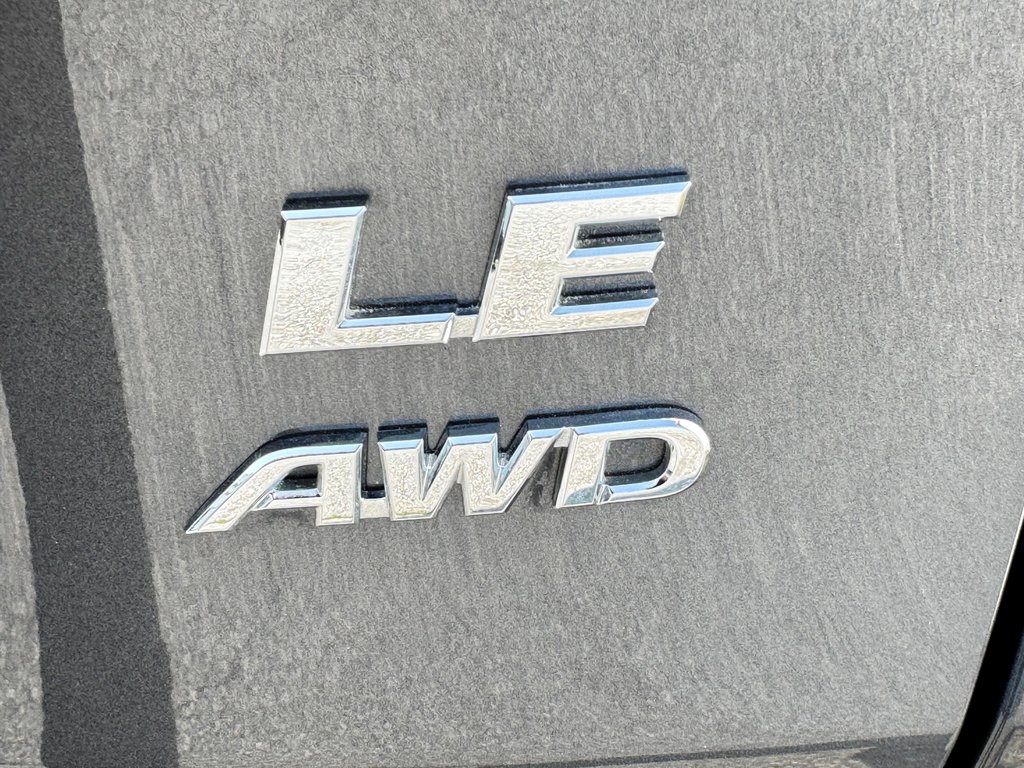 Toyota RAV4 LE AWD / BAS KILOS / PEA 23-09-25=100KM / 2020 à Thetford Mines, Québec - 24 - w1024h768px
