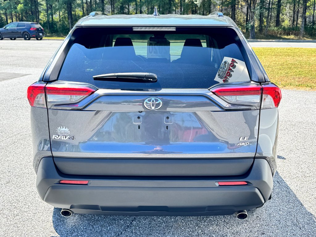 Toyota RAV4 LE AWD / MEILLEUR VUS SUR LE MARCHÉ / 2020 à Thetford Mines, Québec - 5 - w1024h768px
