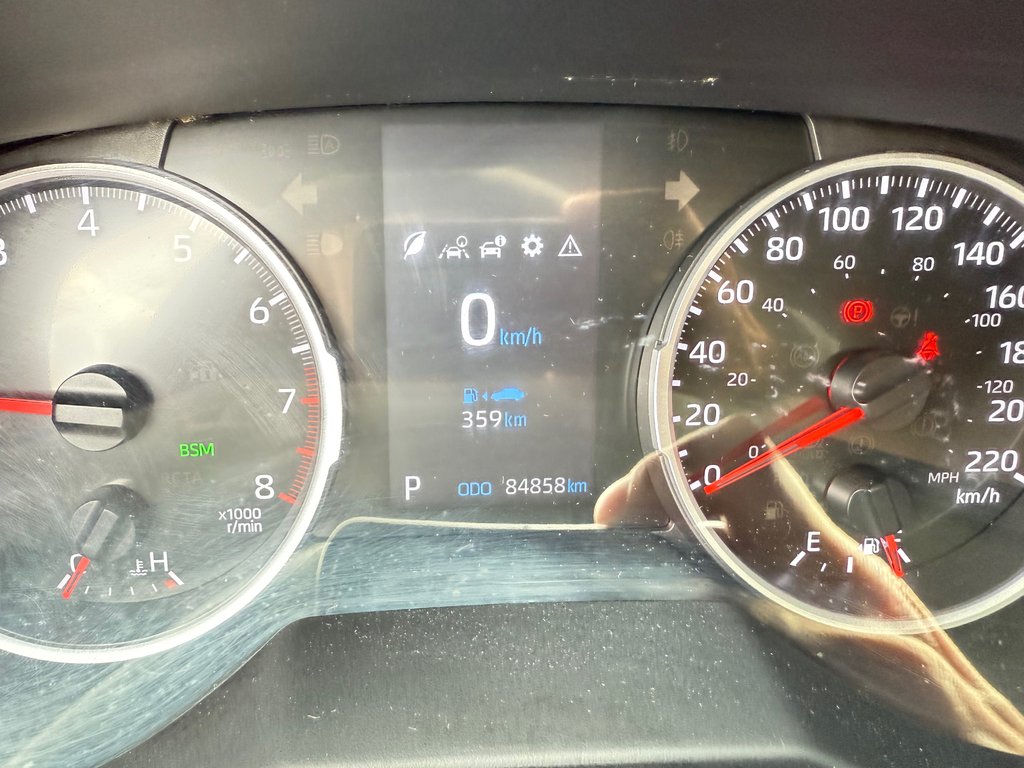 2020 Toyota RAV4 LE/ÉCONOMIQUE/POLYVALENT/BONNE VALEUR DE REVENTE in Thetford Mines, Quebec - 22 - w1024h768px