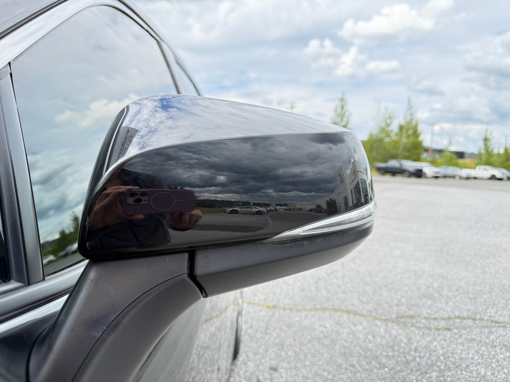 2020 Toyota RAV4 LE/ÉCONOMIQUE/POLYVALENT/BONNE VALEUR DE REVENTE in Thetford Mines, Quebec - 11 - w1024h768px