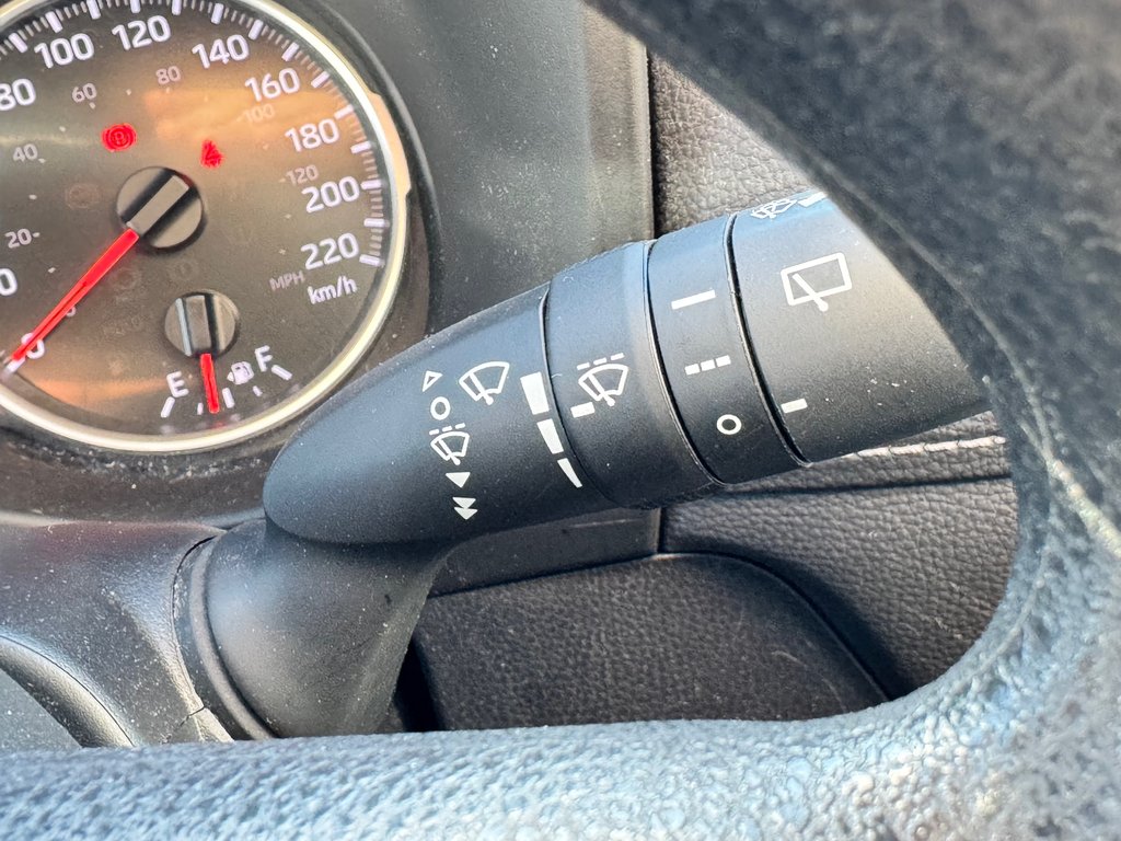 2020 Toyota RAV4 LE AWD / MEILLEUR VALEUR DE REVENTE / ÉCONOMIQUE / in Thetford Mines, Quebec - 36 - w1024h768px