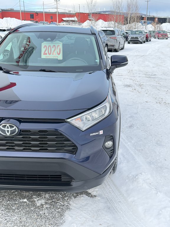 Toyota RAV4 XLE AWD / LE MOINS CHER AU QUÉBEC / T' ATTENDS QUOI ??? / 2020 à Thetford Mines, Québec - 8 - w1024h768px