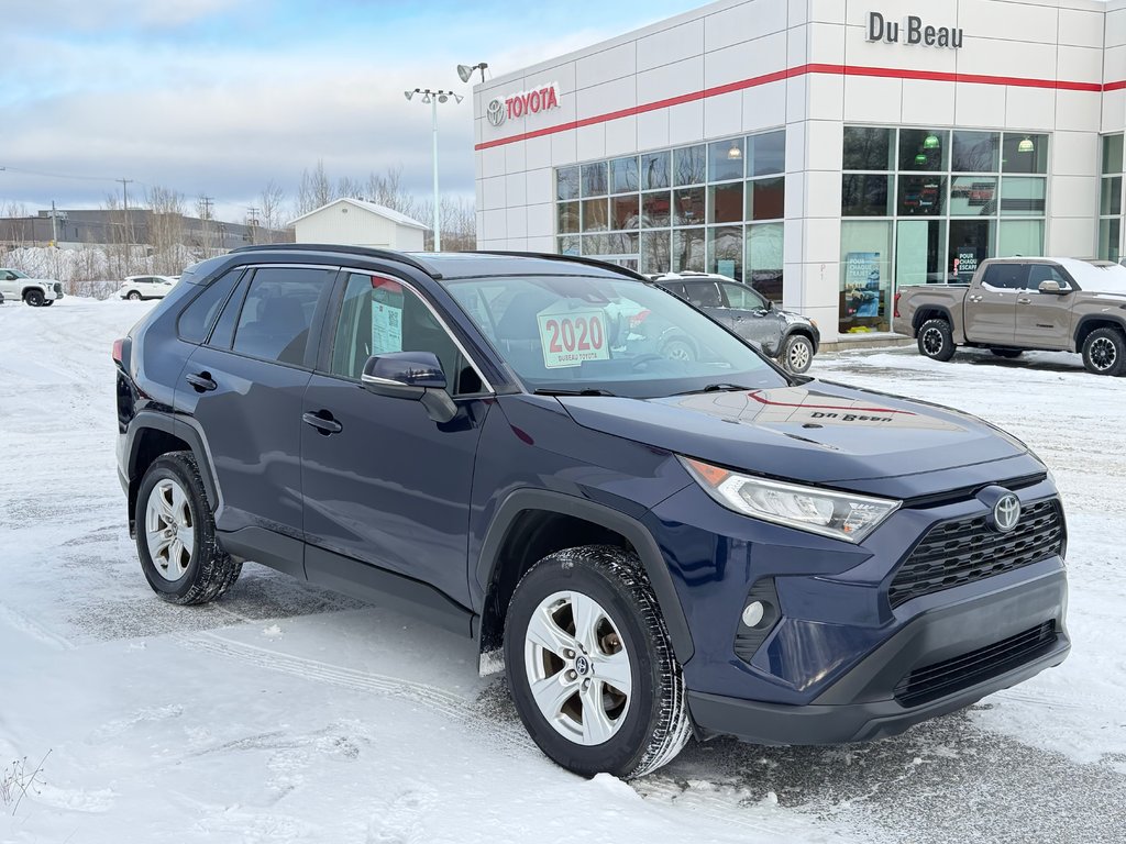 Toyota RAV4 XLE AWD / LE MOINS CHER AU QUÉBEC / T' ATTENDS QUOI ??? / 2020 à Thetford Mines, Québec - 3 - w1024h768px