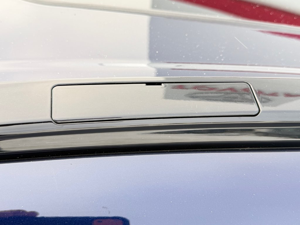 Toyota RAV4 XLE AWD / LE MOINS CHER AU QUÉBEC / T' ATTENDS QUOI ??? / 2020 à Thetford Mines, Québec - 21 - w1024h768px