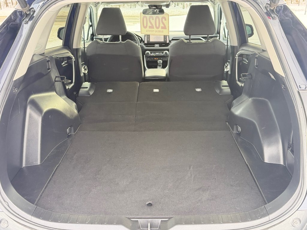Toyota RAV4 XLE AWD / LE MOINS CHER AU QUÉBEC / T' ATTENDS QUOI ??? / 2020 à Thetford Mines, Québec - 64 - w1024h768px