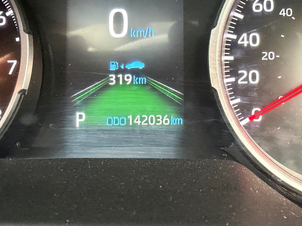 Toyota RAV4 XLE AWD / LE MOINS CHER AU QUÉBEC / T' ATTENDS QUOI ??? / 2020 à Thetford Mines, Québec - 44 - w1024h768px