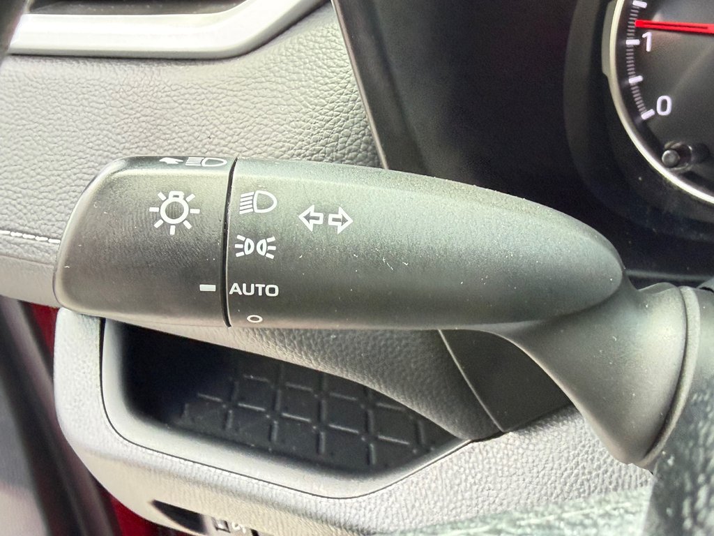 Toyota RAV4 LE AWD / TRÈS BAS KILOS 47.500KM / EXCELLENT VUS / 2020 à Thetford Mines, Québec - 34 - w1024h768px
