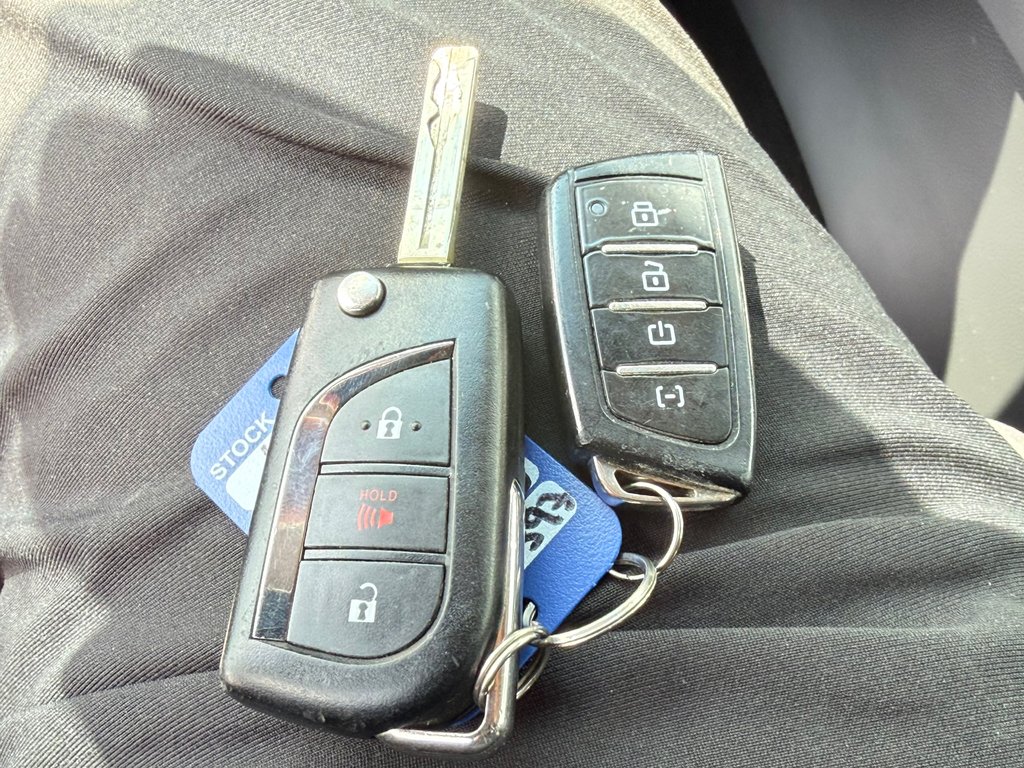 Toyota RAV4 LE AWD / TRÈS BAS KILOS 47.500KM / EXCELLENT VUS / 2020 à Thetford Mines, Québec - 47 - w1024h768px