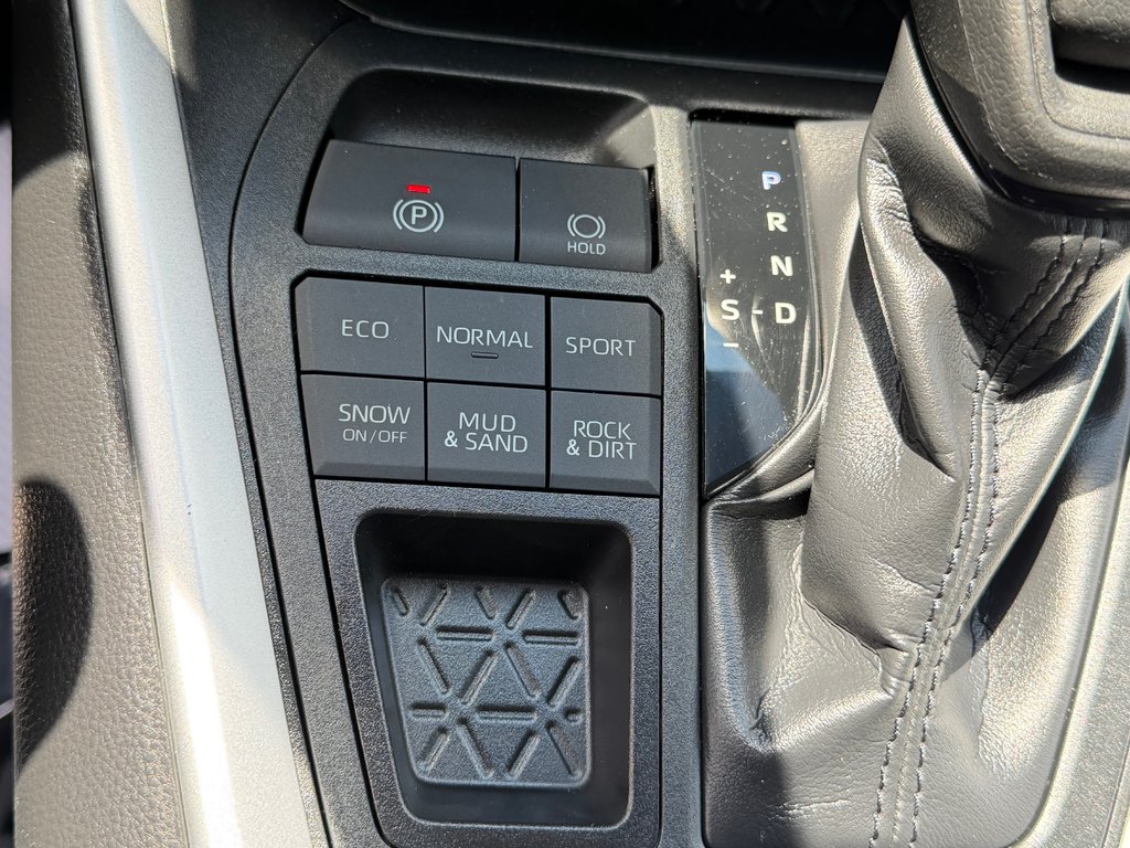 Toyota RAV4 LE AWD / TRÈS BAS KILOS 47.500KM / EXCELLENT VUS / 2020 à Thetford Mines, Québec - 41 - w1024h768px