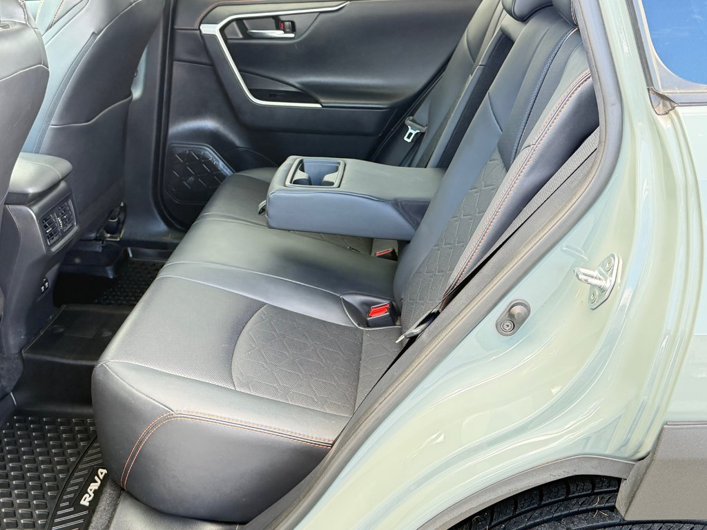 2020 Toyota RAV4 TRAIL AWD / HITCH / 3.500BLS TOWING / in Thetford Mines, Quebec - 60 - w1024h768px